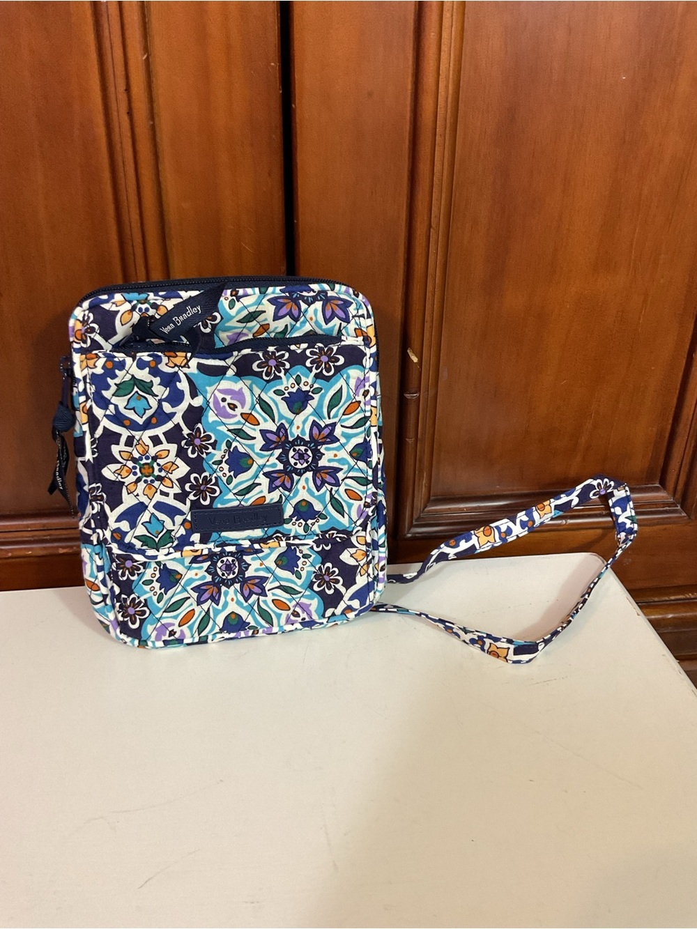 Vera Bradley NewWT Crossbody RFID Mini Hipster Lisbon Medallion Cool 8x6 $75msrp